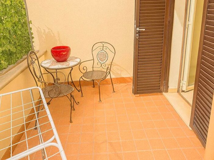 Casa trilocale in affitto in Via Bernardo Quaranta, San Giovanni a Teduccio, Napoli