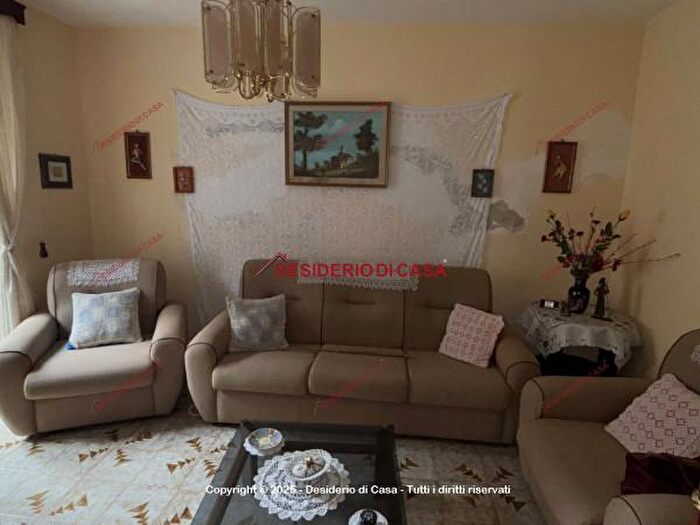 Casa quadrilocale in vendita in Via San Giuseppe, San Mauro Castelverde