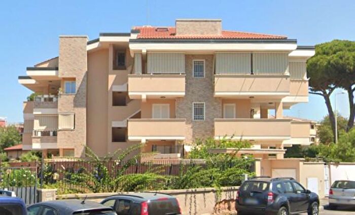 Appartamento quadrilocale in vendita in Via Milazzo, Ladispoli