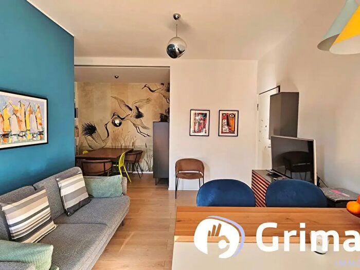 Appartamento trilocale in vendita in Via Pastorelli, Milano