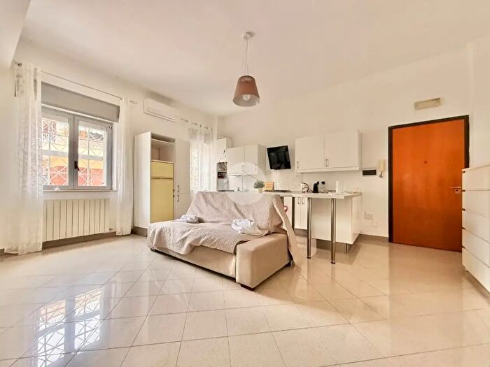 Appartamento bilocale in vendita in Via Solfatara, Pozzuoli