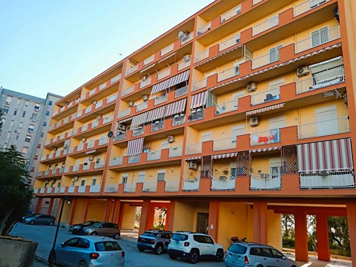 Appartamento quadrilocale in vendita in Piazza Fontanelle, Agrigento