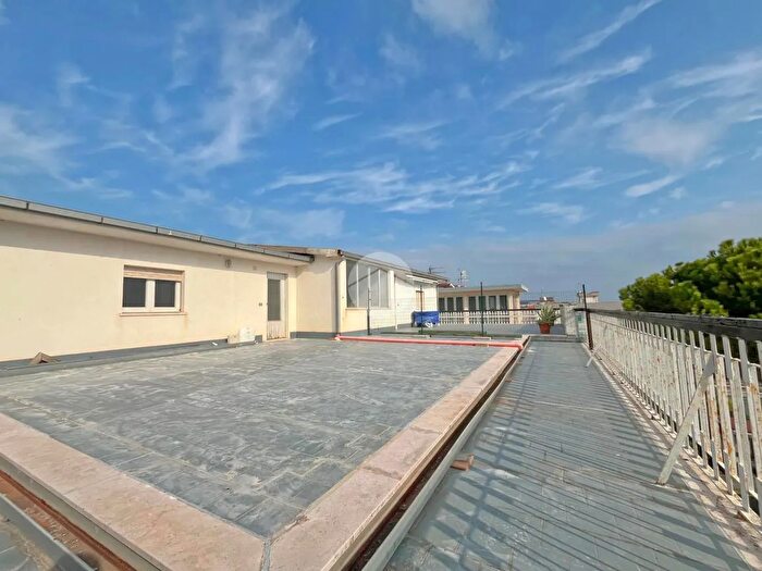 Appartamento trilocale in vendita in Via Molise, Roseto Degli Abruzzi