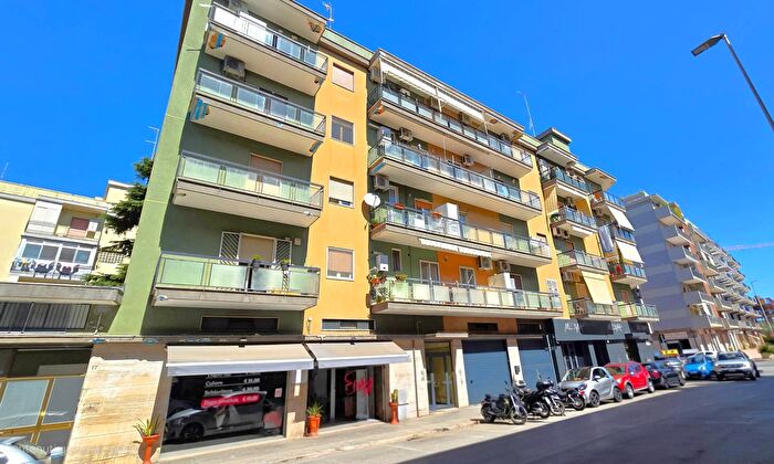 Appartamento quadrilocale in vendita in Via Giuseppe Palmieri, Bari