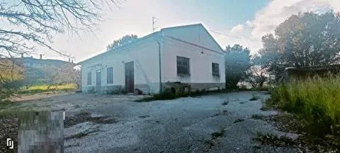 Casa trilocale in vendita in Cda Bulgarella, Caltanissetta