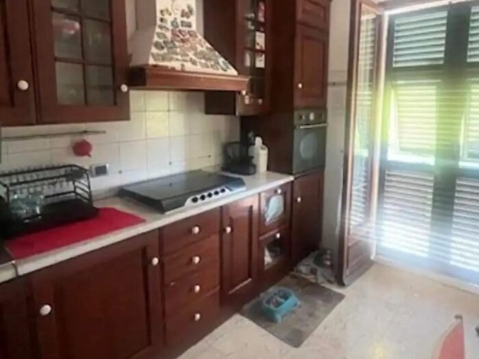 Appartamento quadrilocale in affitto in Sarzana