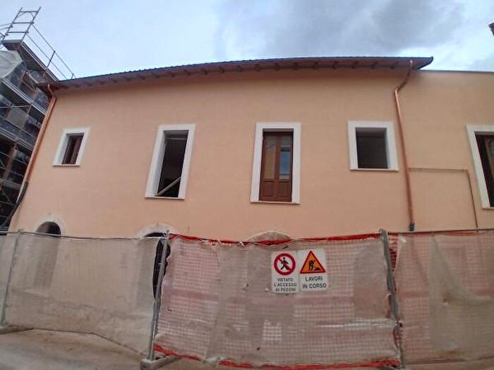 Appartamento trilocale in vendita in Via delle Bone Novelle, L'Aquila