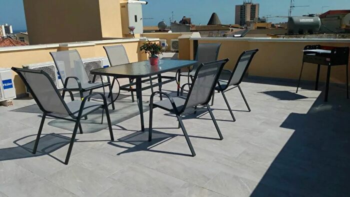 Casa trilocale in affitto in Avola