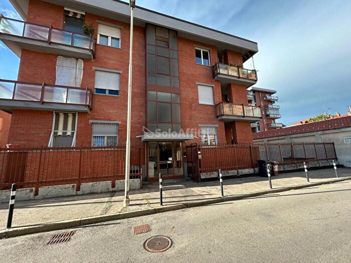 Appartamento trilocale in affitto in Via Juvarra, Santa Maria, Collegno