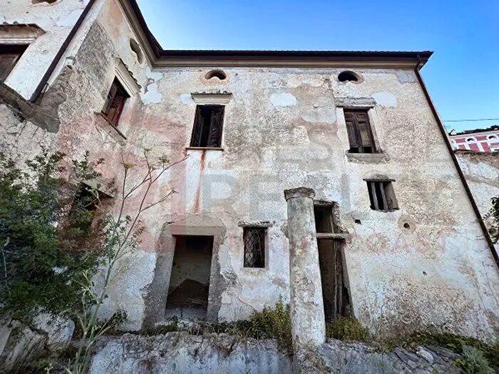 Casa con 6 locali in vendita in Via Maggio, Conca Dei Marini