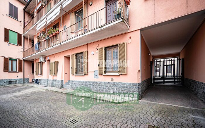 Appartamento trilocale in vendita in Via Ticino, Nerviano