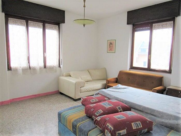 Appartamento con 5 locali in vendita in Teglio