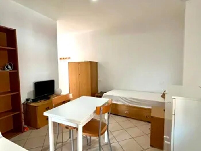 Appartamento monolocale in affitto in Via delle Longure, Brescia