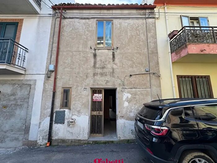 Casa quadrilocale in vendita in Via Nardone, Cupello