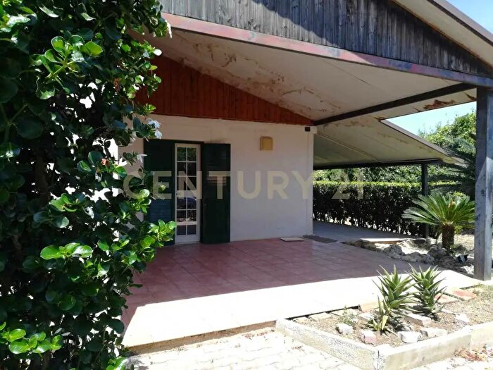 Casa con 5 locali in vendita in Via Blanco, Siracusa