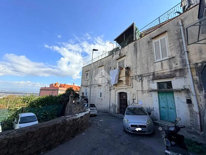 Appartamento quadrilocale in vendita in Str Santandrea, Castellammare Di Stabia