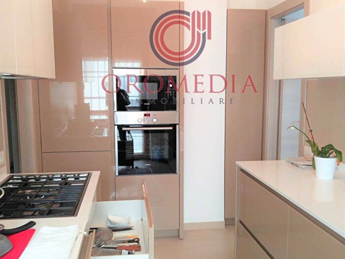 Appartamento quadrilocale in affitto in Via Dello Statuto, San Paolo, Bergamo