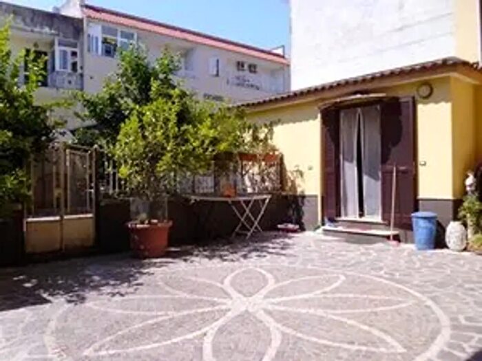 Appartamento bilocale in affitto in Via Cirillo, Afragola