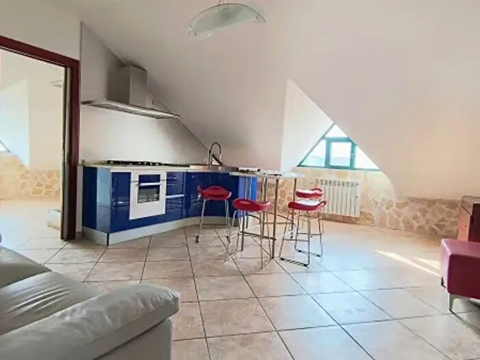 Casa bilocale in vendita in Via San Donato, Giffoni Sei Casali