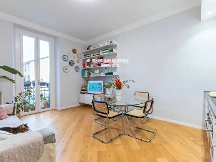Appartamento trilocale in vendita in Via Salento, Milano