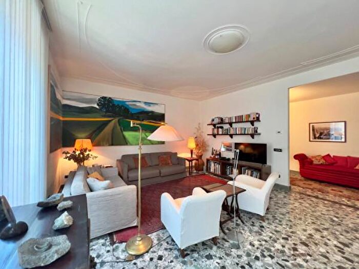 Appartamento con 6 locali in vendita in Via Trotti, Alessandria