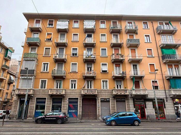Appartamento trilocale in affitto in Corso Giulio Cesare, Barriera di Milano, Torino