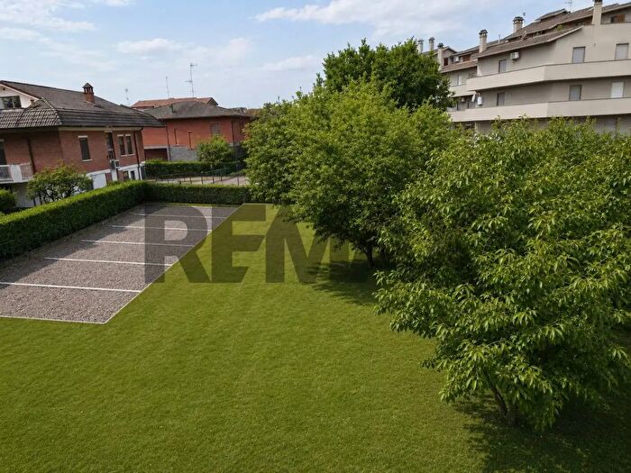 Casa trilocale in vendita in Via Rotta, Travaco' Siccomario