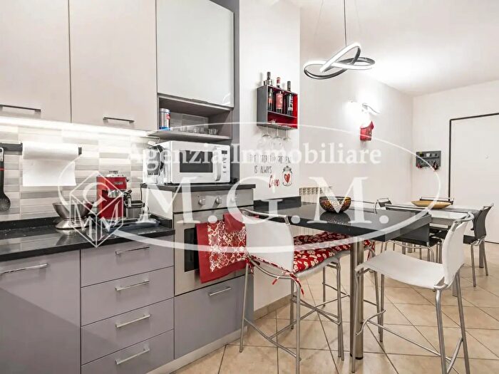 Appartamento con 5 locali in vendita in Pontedera