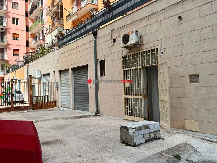 Appartamento bilocale in vendita in Vico Troiano, Foggia