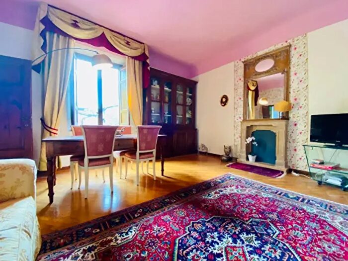 Appartamento quadrilocale in affitto in Via della Stufa, Lucca