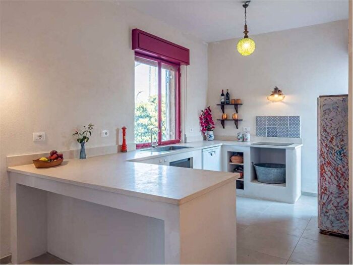 Casa trilocale in affitto in Via Magellano, Punta Milocca Fanusa Mare, Siracusa