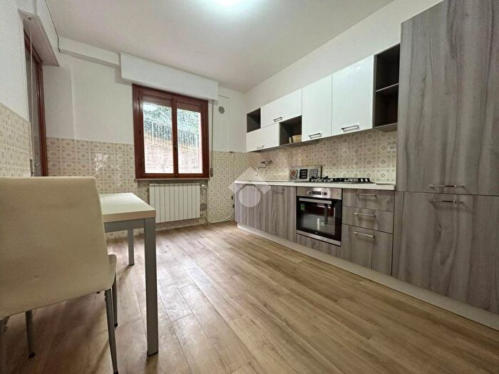 Appartamento con 6 locali in affitto in camera singola in affitto via di giorgio, Monteluce Ponte Rio, Perugia