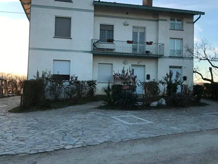 Appartamento con 6 locali in affitto in Località Fratta di Montefalco, Montefalco