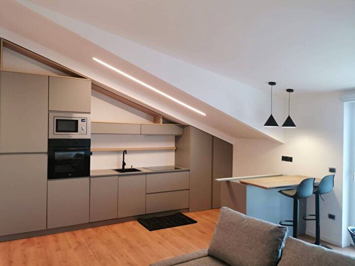 Appartamento bilocale in affitto in Viale Giulio Douhet, Reggia di Caserta, Caserta