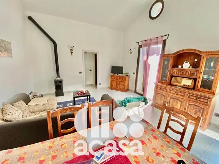 Casa trilocale in vendita in Mercato Saraceno