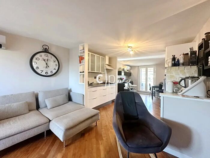 Appartamento trilocale in vendita in Via Adolfo Gandiglio, Roma