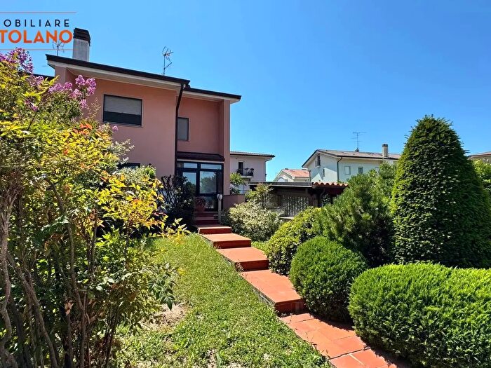 Casa quadrilocale in vendita in Via Crociera, Monfalcone