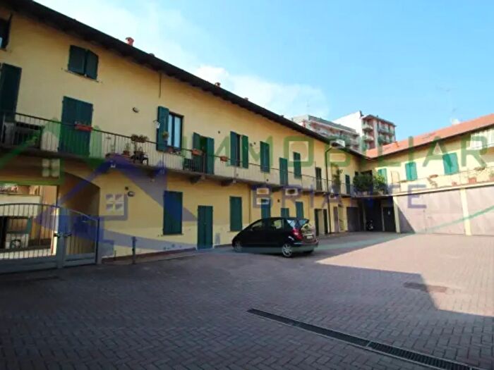 Appartamento bilocale in vendita in Via Luigi Briante, Somma Lombardo