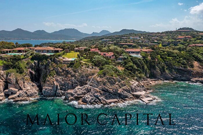 Casa con 7 locali in vendita in Porto Rotondo Punta Lada, Olbia