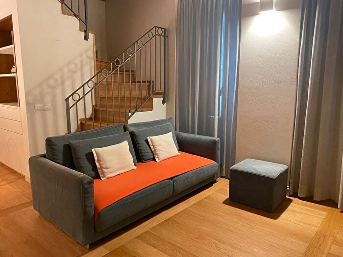 Appartamento con 6 locali in affitto in Via delle Forbici, Salviatino San Domenico, Firenze