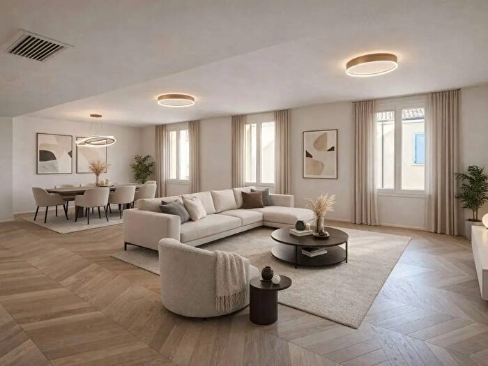 Appartamento quadrilocale in vendita in Modena