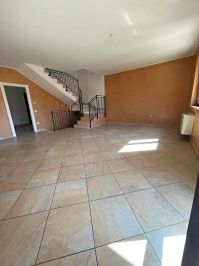 Casa con 5 locali in affitto in Via Sandro Pertini, Tiriolo