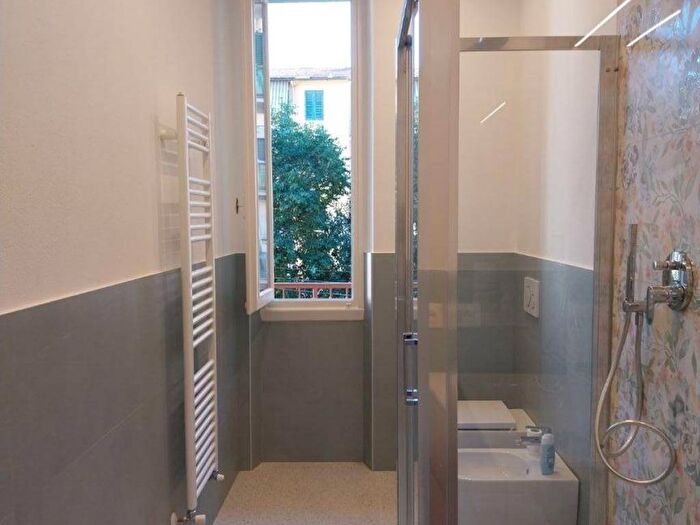 Appartamento quadrilocale in affitto in Via Mario Roselli Cecconi, Novoli, Firenze