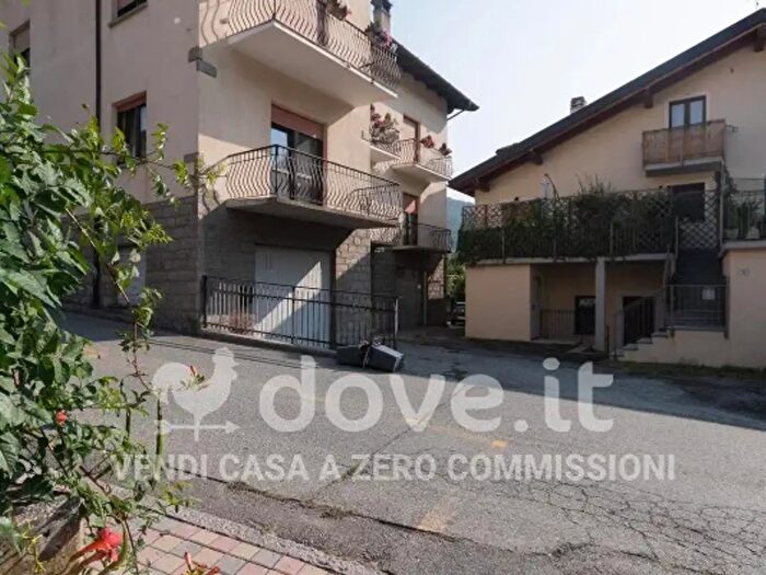 Appartamento con 5 locali in vendita in Via Fossa, Nus