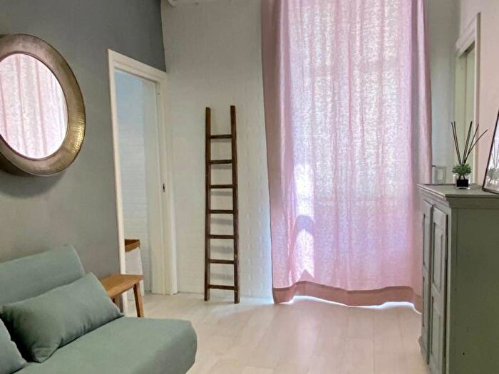 Appartamento bilocale in affitto in Via Piertommaso Santabarbara, Centro Storico, Brindisi