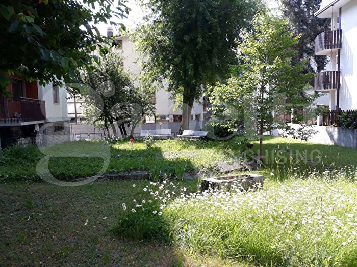 Appartamento con 5 locali in affitto in Via Medail B, Centro, Bardonecchia