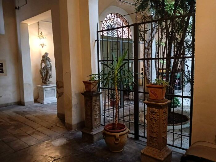 Appartamento bilocale in affitto in Via Ganaceto, Centro Storico, Modena