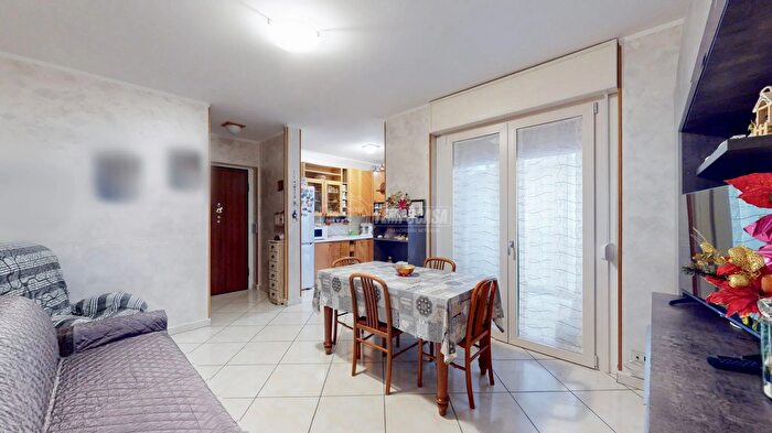 Appartamento quadrilocale in vendita in Via Malosnà, Orbassano