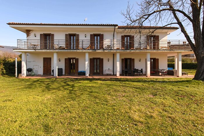 Casa con 10 locali in vendita in Gorizia Via del Montesanto, Gorizia