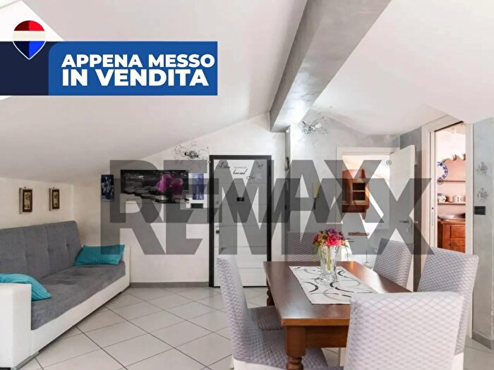 Appartamento bilocale in vendita in Via Giarre, Mascalucia